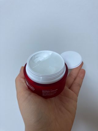 레드투래드 센서티브 슈퍼 크림 50ml — 5점을 준 리뷰어가 2021년 9월 올린 사용 사진