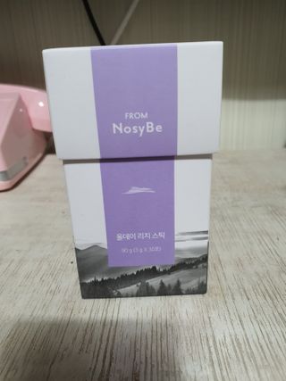 프롬노시베_이너뷰티 올데이 리지 스틱 — 5점을 준 리뷰어가 2021년 7월 올린 사용 사진