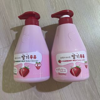 [과일나라] 피부가 마시는 딸기우유 바디클렌저&바디로션 — 3점을 준 리뷰어가 2022년 2월 올린 사용 사진