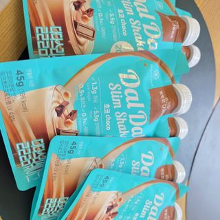 달달슬림쉐이크 [블로그]달달슬림 맛있는 단백질 쉐이크 파우치 다이어트 식사대용 프로틴 파우더 보충제 — 4.5점을 준 리뷰어가 2025년 9월 올린 사용 사진