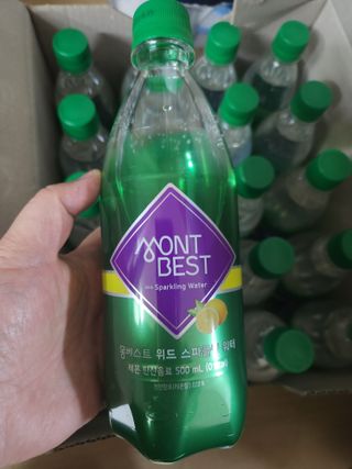 몽베스트 Montbest with Sparkling water Lemon OR Lime 20병(랜덤) — 5점을 준 리뷰어가 2022년 11월 올린 사용 사진