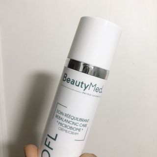 뷰티메드 OFL 리밸런싱 케어 크림 50ml — 4.5점을 준 리뷰어가 2022년 8월 올린 사용 사진