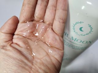 [닥터문] 센텔라 시카케어 화이트머스크 바디워시 1000ml — 5점을 준 리뷰어가 2023년 5월 올린 사용 사진