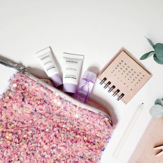 바노바기 코스메틱 바노바기 밀크 씨슬 스킨 리페어링 스타터 키트 — 4점을 준 리뷰어가 2024년 1월 올린 사용 사진