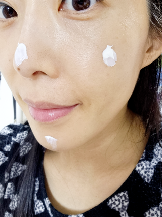 바노바기 코스메틱 바노바기 밀크씨슬 리페어 시카 선스크린 플러스 50ml — 5점을 준 리뷰어가 2023년 3월 올린 사용 사진