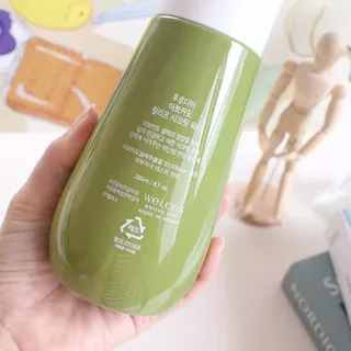 [후르디아] 아보카도 약산성 비건 여성 청결제 — 5점을 준 리뷰어가 2021년 8월 올린 사용 사진