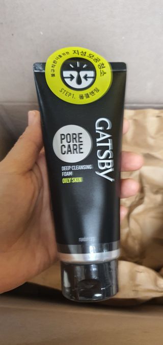 [갸스비] 지성 남성을 위한 포어케어 클렌징폼 — 5점을 준 리뷰어가 2021년 8월 올린 사용 사진