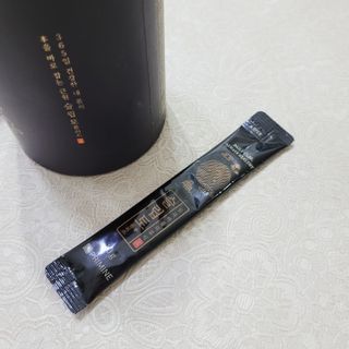 프리마인 자체 기업부설 연구소에서 찾아낸 건강한 수면의 비밀.  슬립토 플러스 30포 — 5점을 준 리뷰어가 2021년 10월 올린 사용 사진