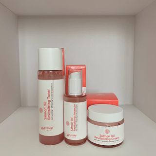 아이앤립 / EYENLIP 아이앤립 연어오일 리바이탈라이징 토너+앰플+크림 3종 세트 — 5점을 준 리뷰어가 2021년 6월 올린 사용 사진