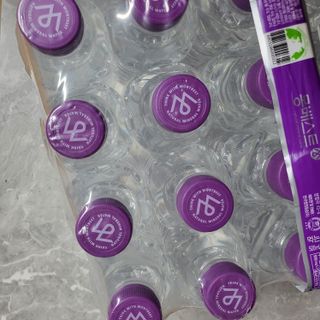 몽베스트 [MONTBEST]위드어스 500mL 20병 — 5점을 준 리뷰어가 2022년 10월 올린 사용 사진