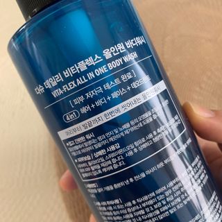 다슈코리아 다슈 데일리 비타플렉스 올인원 바디워시 — 5점을 준 리뷰어가 2021년 4월 올린 사용 사진
