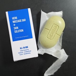 제이제이바이오 허브마사지바 올인원 알약비누 — 5점을 준 리뷰어가 2022년 3월 올린 사용 사진