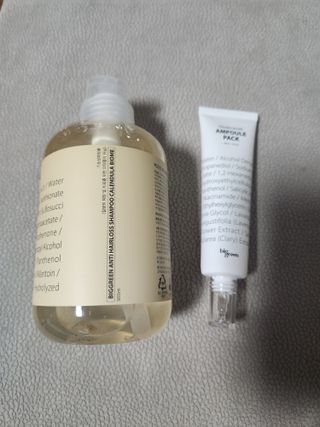 빅그린 카렌듈라(지성두피용)&시카(중건성두피용)탈모샴푸500ml-택1,빅그린 프리미어바이옴탈모앰플팩 60ml — 4.5점을 준 리뷰어가 2023년 1월 올린 사용 사진