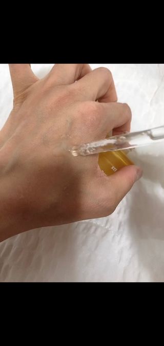 체르엠 비타민 브라이트닝 에센스 + 콜라겐앰플 세트 — 5점을 준 리뷰어가 2021년 8월 올린 사용 사진