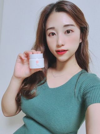 AYU25[아유트웬티파이브]다마스크로즈워터 베이스 천연 수분 촉촉 크림 — 5점을 준 리뷰어가 2021년 4월 올린 사용 사진