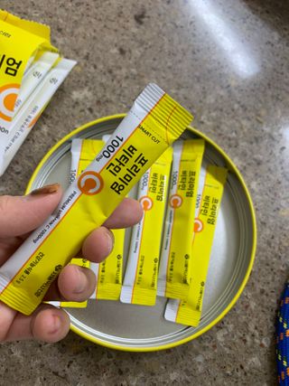 서울약사신협 프리미엄비타민C1000_2.5G x 100포 — 5점을 준 리뷰어가 2021년 1월 올린 사용 사진