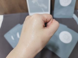 베지톨로지 비니페린 브라이트닝 마스크 (10매입) — 5점을 준 리뷰어가 2022년 8월 올린 사용 사진