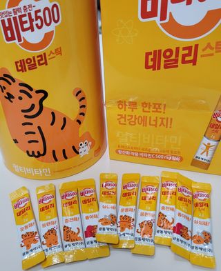 광동생활건강 프리 [광동] VB와 VC를 함유한 멀티 비타민 비타 500 데일리 스틱 180포 — 5점을 준 리뷰어가 2022년 6월 올린 사용 사진