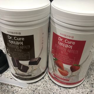 뉴트리션팩토리 닥터큐어 프리미엄쉐이크 다이어트쉐이크 — 4.5점을 준 리뷰어가 2021년 9월 올린 사용 사진