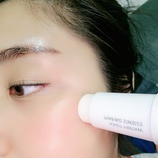 아이레시피 워터리터치 에센스 선 밤 [SPF50+/PA++++] — 5점을 준 리뷰어가 2023년 3월 올린 사용 사진
