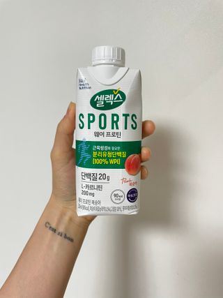 셀렉스스포츠 셀렉스 스포츠 웨이 프로틴 복숭아_ 330ml x 12팩 — 5점을 준 리뷰어가 2021년 7월 올린 사용 사진