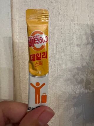 광동제약 [광동] 비타500데일리스틱 70포X2개 + 뚱랑이엽서 + 쇼핑백 증정 — 5점을 준 리뷰어가 2022년 1월 올린 사용 사진