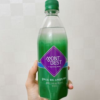 몽베스트 Montbest with Sparkling water Plain 20병 — 4점을 준 리뷰어가 2021년 11월 올린 사용 사진