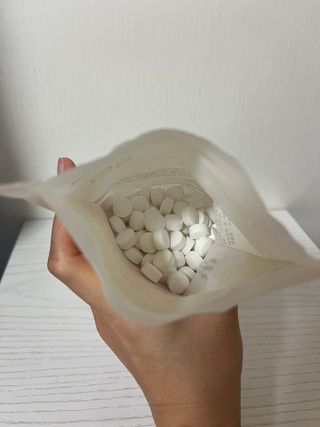 녹다 츄츄고체치약 150정 프로폴리스 죽염 씹는 치약 — 5점을 준 리뷰어가 2022년 12월 올린 사용 사진