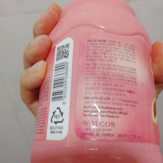 [후르디아] 복숭아 바디워시+바디에센스 세트 — 5점을 준 리뷰어가 2021년 8월 올린 사용 사진