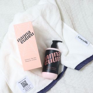 난나 살몬 스파이더 검버섯 미백 톤업 화이트닝 연어 앰플 크림 300ml 대용량 — 5점을 준 리뷰어가 2022년 11월 올린 사용 사진