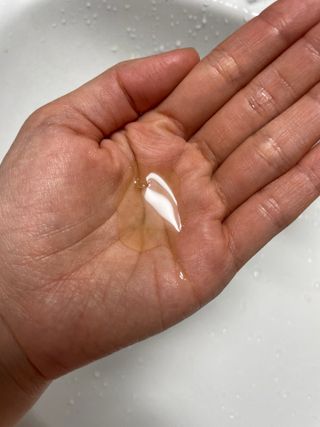 디어미어 맥주효모 샴푸 500ml — 5점을 준 리뷰어가 2022년 8월 올린 사용 사진