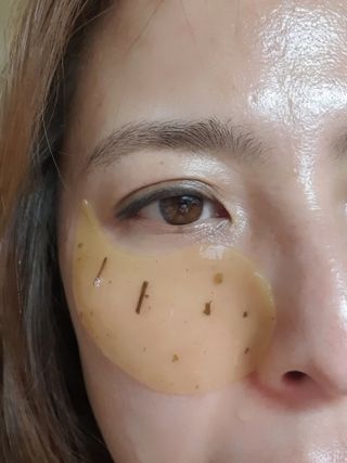 트리마이 하이드로겔 아이패치 — 4점을 준 리뷰어가 2021년 3월 올린 사용 사진
