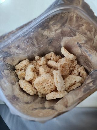 미즈꼬레아 치즈맛 누룽지크리스피 — 3점을 준 리뷰어가 2022년 3월 올린 사용 사진