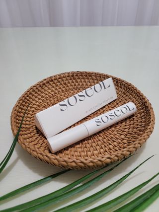 더소설 소설 블랙아이래쉬 세럼 10g(SOSEOL BLACK EYELASH SERUM 10g) — 5점을 준 리뷰어가 2023년 6월 올린 사용 사진