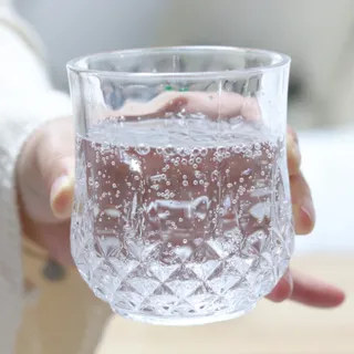 몽베스트 Montbest with Sparkling water Plain 20병 — 5점을 준 리뷰어가 2022년 10월 올린 사용 사진