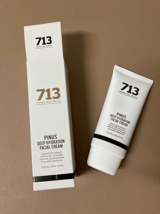 [세븐원쓰리 713] 내 본연의 피부회복 피누스 소나무보습크림 — 3.5점을 준 리뷰어가 2021년 11월 올린 사용 사진