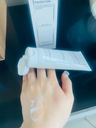 셀프 모이스처라이징 프로텍션 크림 셀프 모이스처라이징 프로텍션크림 — 4점을 준 리뷰어가 2022년 3월 올린 사용 사진