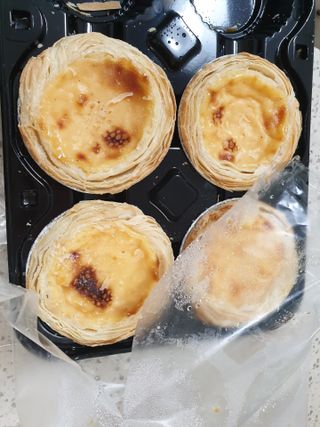 디앙뜨 포르투갈 에그타르트 오리지널 맛+패션후르츠+초콜릿타르트 맛 중 택1 — 5점을 준 리뷰어가 2021년 7월 올린 사용 사진