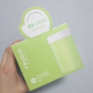 [후르디아] 약산성  모공 필링 패드(70매) — 5점을 준 리뷰어가 2021년 7월 올린 사용 사진