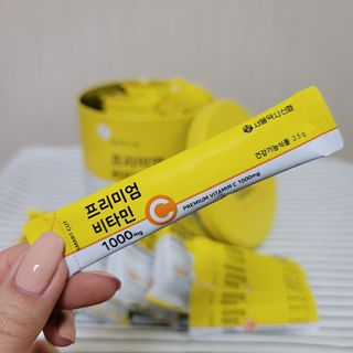 서울약사신협 프리미엄비타민C1000_2.5G x 100포 — 5점을 준 리뷰어가 2021년 1월 올린 사용 사진