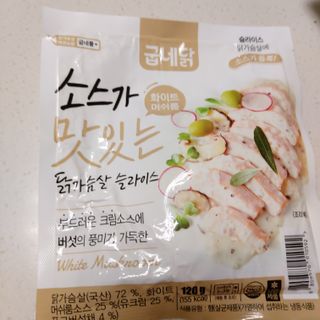 굽네몰 [굽네] 소스가 맛있는 닭가슴살 슬라이스 4종 — 4점을 준 리뷰어가 2021년 4월 올린 사용 사진