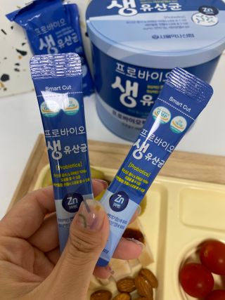서울약사신협_프로바이오생유산균_2.5G x 100포 — 5점을 준 리뷰어가 2021년 6월 올린 사용 사진