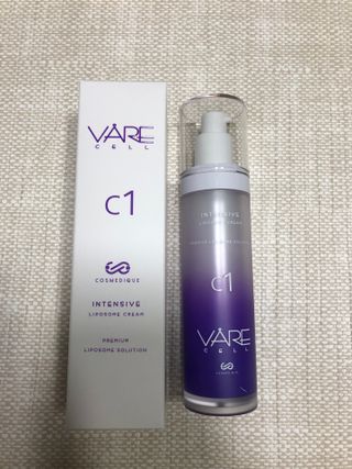 바르셀 수분로션 수분크림 보습 탄력 주름개선 인텐시브 리포좀 크림 C1 50ml — 4.5점을 준 리뷰어가 2021년 11월 올린 사용 사진