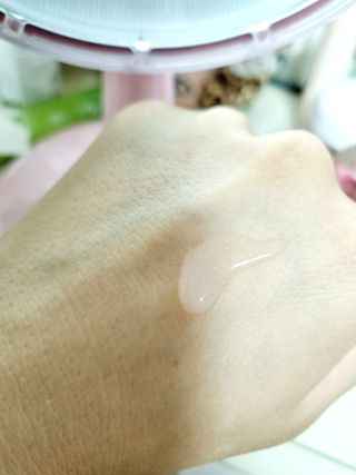 나우 [리브엠] 123억개 엑소좀으로 채운 눈부신 광채, 엑소코어 화이트닝 텐션 앰플 — 5점을 준 리뷰어가 2023년 7월 올린 사용 사진