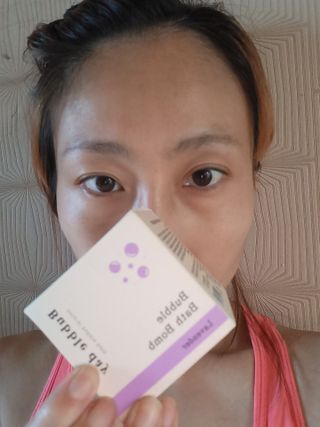 버블데이 배쓰밤 거품입욕제 버블바 6종 — 4점을 준 리뷰어가 2021년 8월 올린 사용 사진