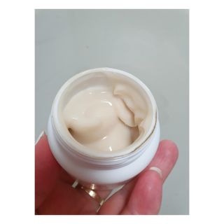 AYU25[아유트웬티파이브]다마스크로즈워터 베이스 천연 수분 촉촉 크림 — 5점을 준 리뷰어가 2021년 4월 올린 사용 사진