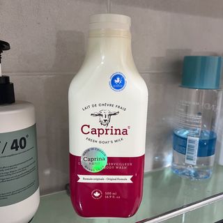 카프리나 프레쉬 산양밀크 어메이징 바디워시 500ml (오리지널향) — 5점을 준 리뷰어가 2023년 5월 올린 사용 사진