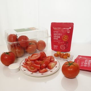 레드닥터 완숙토마토 + 통째로 동결건조한 대추방울토마토 — 5점을 준 리뷰어가 2022년 12월 올린 사용 사진