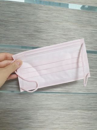 에어에이드 컬러 덴탈 마스크 — 5점을 준 리뷰어가 2021년 8월 올린 사용 사진