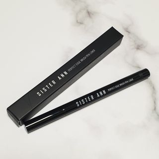 씨스터앤 퍼펙트 엣지 브러쉬 펜 라이너 2종 택 1 — 3점을 준 리뷰어가 2022년 1월 올린 사용 사진